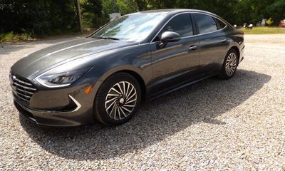 2022 Hyundai Sonata SEL