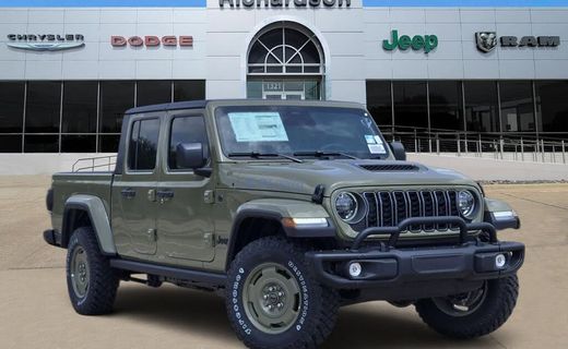 2026 Jeep Gladiator Sport