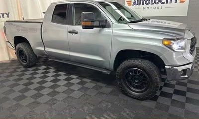2020 Toyota Tundra SR5 Grade