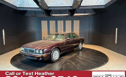 2003 Jaguar XJ8