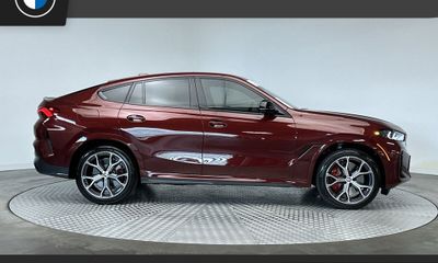 2024 BMW X6 M60i
