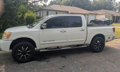 2010 Nissan Titan XE