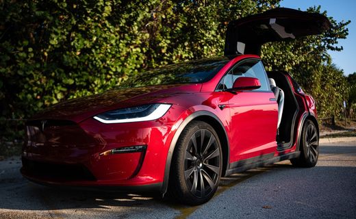 2022 Tesla Model X Plaid