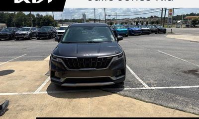 2023 Kia Carnival