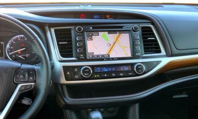 2018 Toyota Highlander LTD Platinum