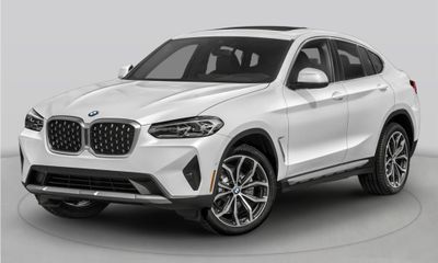 2023 BMW X4 xDrive30i