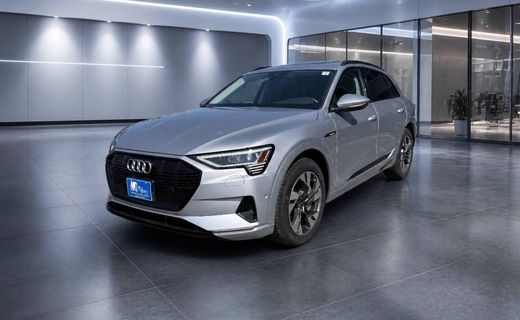 2021 Audi E-Tron Quattro Premium