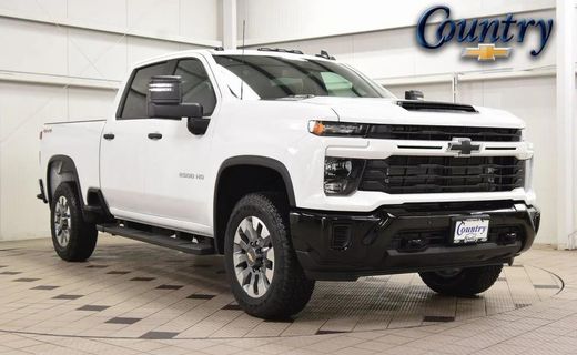 2026 Chevrolet Silverado HD Custom
