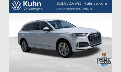 2023 Audi Q7 Quattro Premium Plus