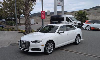 2019 Audi A4 Premium Plus