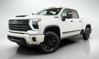 2025 Chevrolet Silverado HD High Country