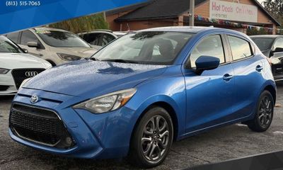 2020 Toyota Yaris LE