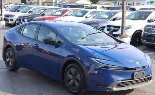 2024 Toyota Prius XLE