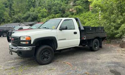 2005 GMC Sierra K2500 Heavy Duty
