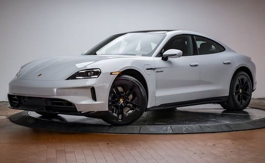 2025 Porsche Taycan GTS