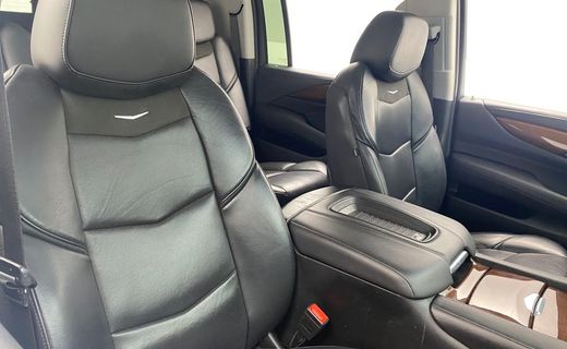 2018 Cadillac Escalade ESV Luxury