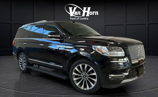 2018 Lincoln Navigator Select