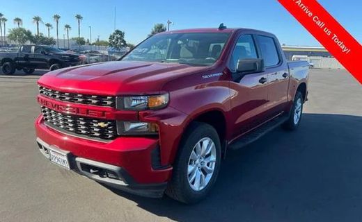 2022 Chevrolet Silverado LTD Custom