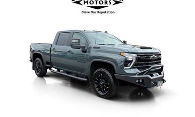 2025 Chevrolet Silverado HD LTZ