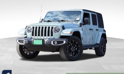 2023 Jeep Wrangler Sahara 4XE