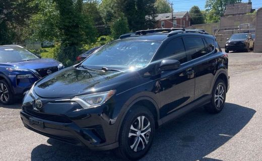 2018 Toyota RAV4 LE