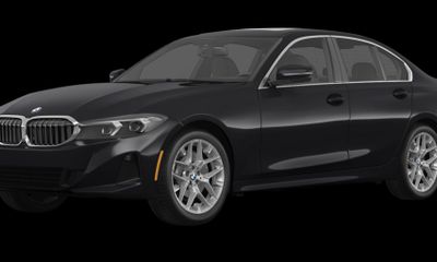 2026 BMW 330i