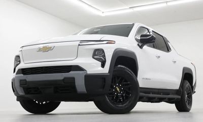 2026 Chevrolet Silverado 2LT