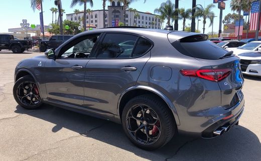 2019 Alfa Romeo Stelvio Quadrifoglio