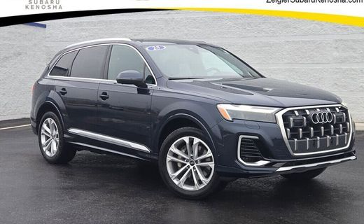 2025 Audi Q7 Quattro Premium Plus
