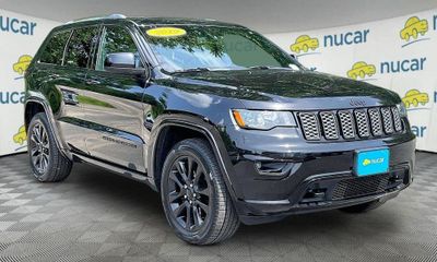 2019 Jeep Grand Cherokee Laredo