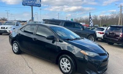 2019 Toyota Corolla L LE SE