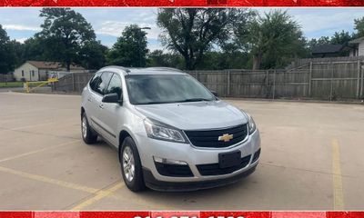 2017 Chevrolet Traverse LS