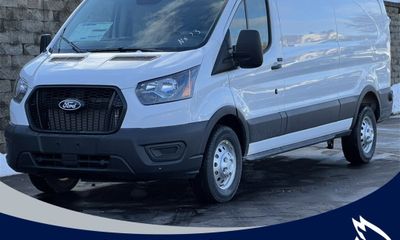 2026 Ford Transit LOW Roof