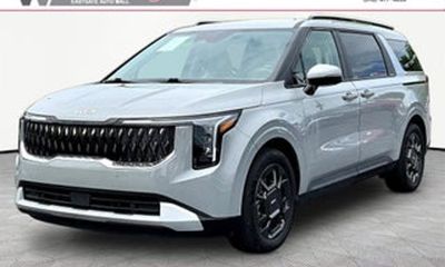2025 Kia Carnival EX