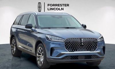 2026 Lincoln Aviator Base