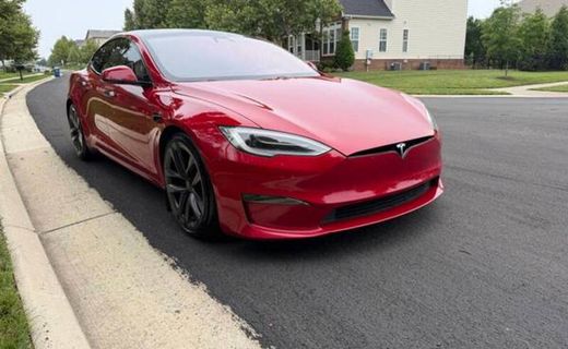 2021 Tesla Model S Plaid