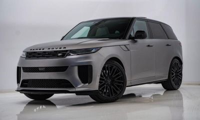 2026 Land Rover Range Sport P635 SV