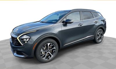 2023 Kia Sportage EX