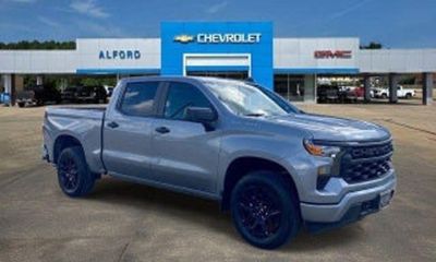 2024 Chevrolet Silverado Custom
