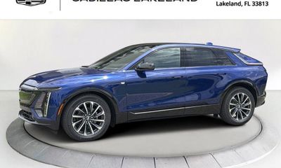 2026 Cadillac Lyriq Premium Sport