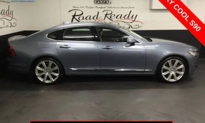 2017 Volvo S90 Inscription