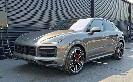 2022 Porsche Cayenne GTS