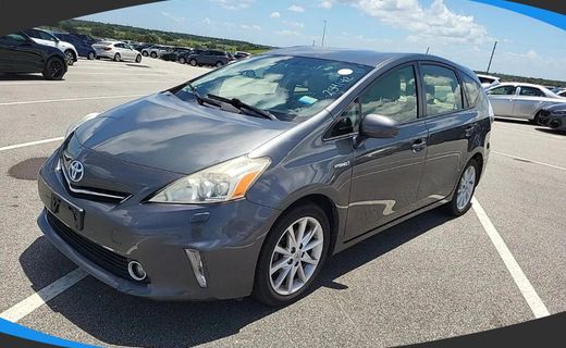 2013 Toyota Prius V Five