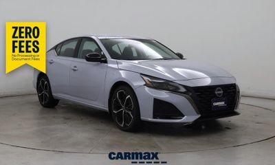 2023 Nissan Altima SR