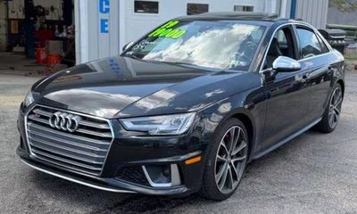 2019 Audi S4 Quattro Premium Plus