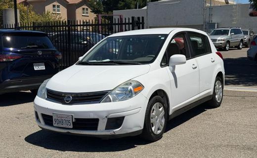 2011 Nissan Versa S