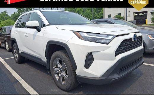 2022 Toyota RAV4 XLE