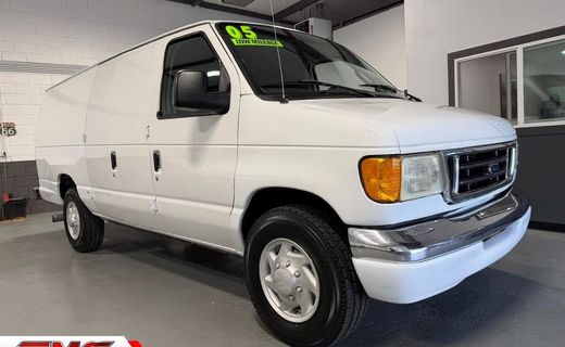 2005 Ford E-350 Super Duty
