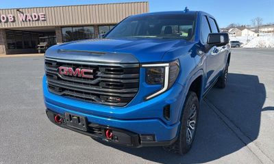 2022 GMC Sierra AT4
