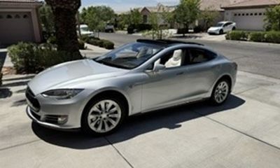 2014 Tesla Model S P85